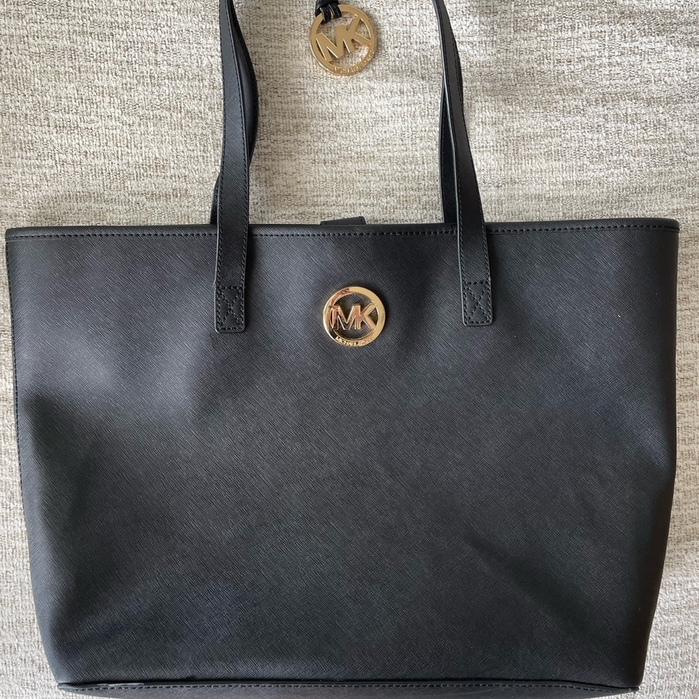 Michael Kors Tote